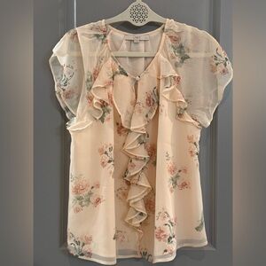 LOFT NWOT Soft Peach Floral Ruffle Blouse